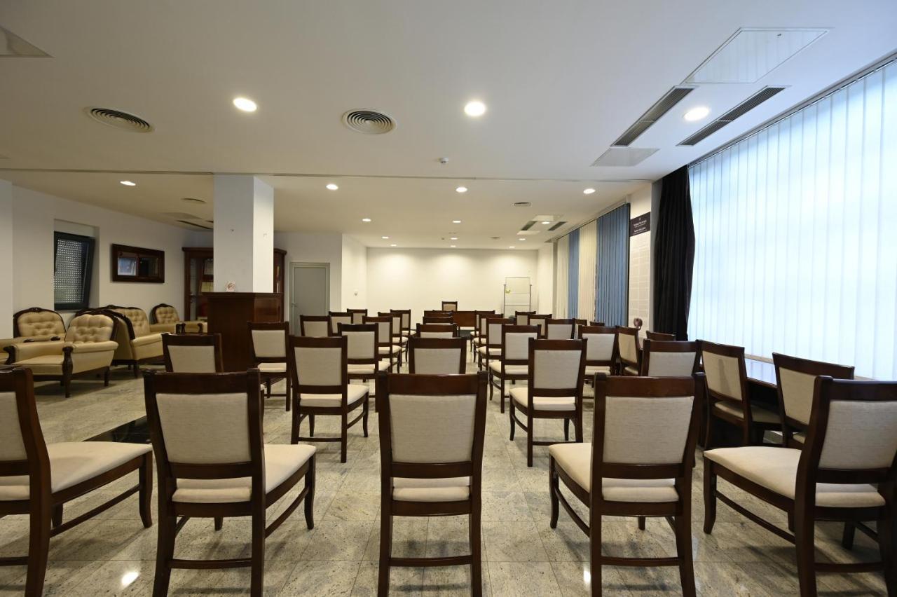 Hotel "Jkc Banja Luka" Luaran gambar