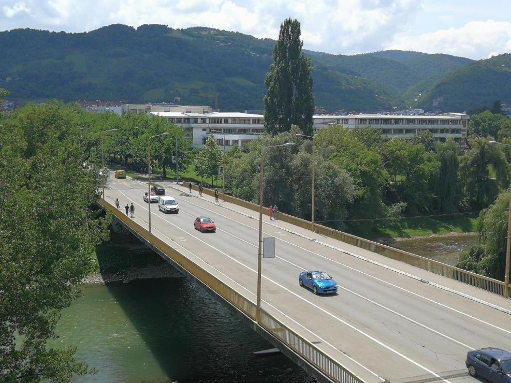 Hotel "Jkc Banja Luka" Luaran gambar