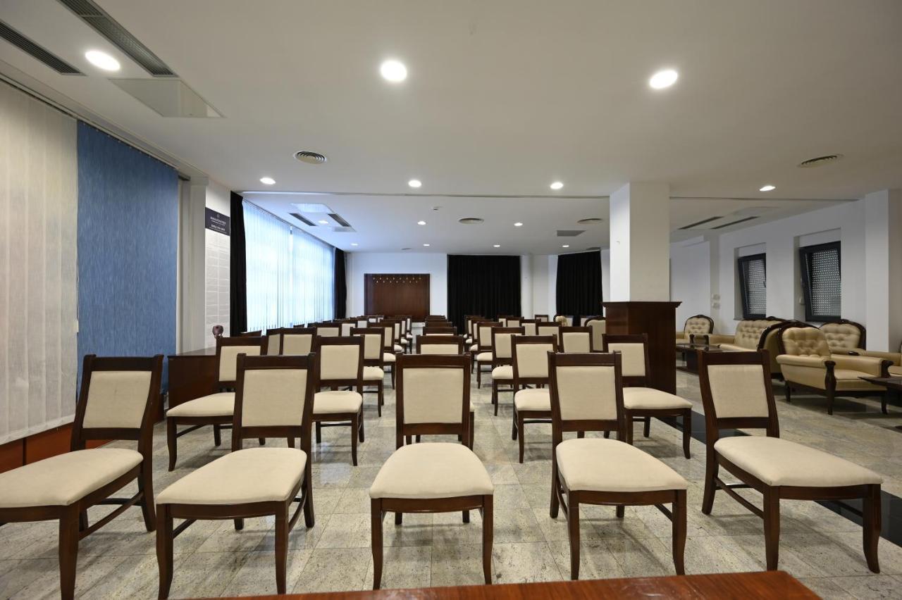 Hotel "Jkc Banja Luka" Luaran gambar